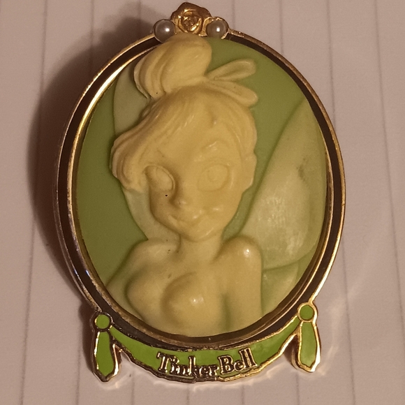 Vintage Walt Disney Tinkerbell Cameo Pin - Picture 4 of 5